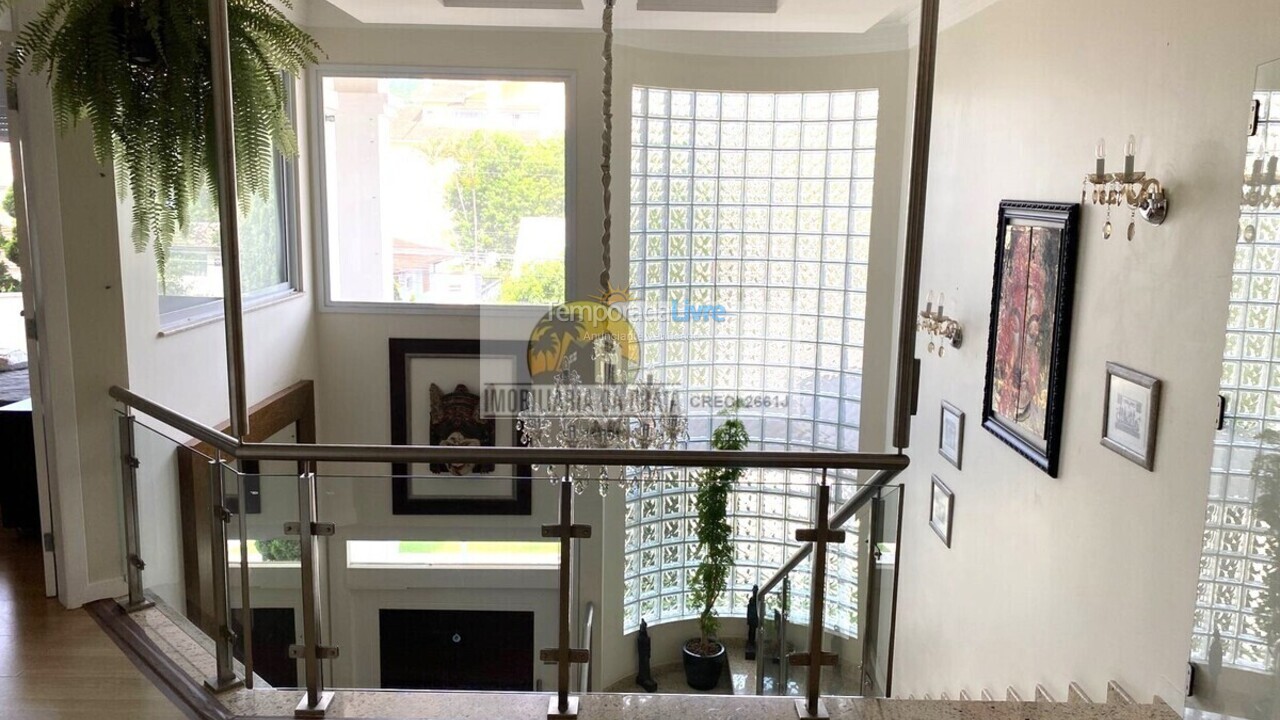 Casa para aluguel de temporada em Florianopolis (Jurerê Internacional)