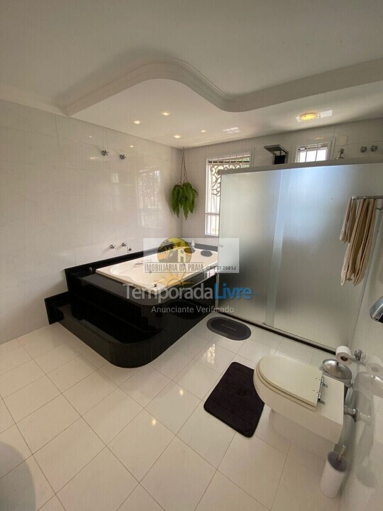 Casa para aluguel de temporada em Florianopolis (Jurerê Internacional)