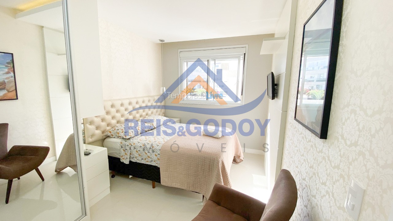 Apartamento para aluguel de temporada em Florianópolis (Jurere Tradicional)