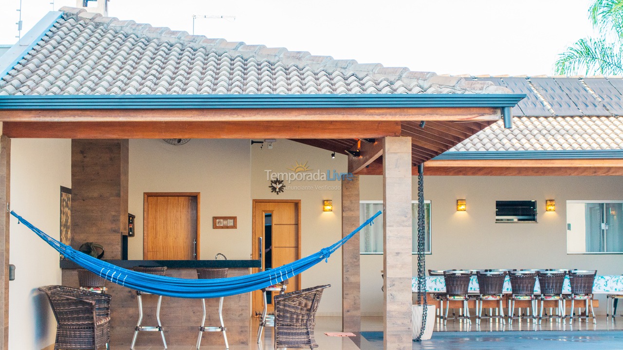 Casa para alquiler de vacaciones em Olímpia (Thermas Dos Laranjais)