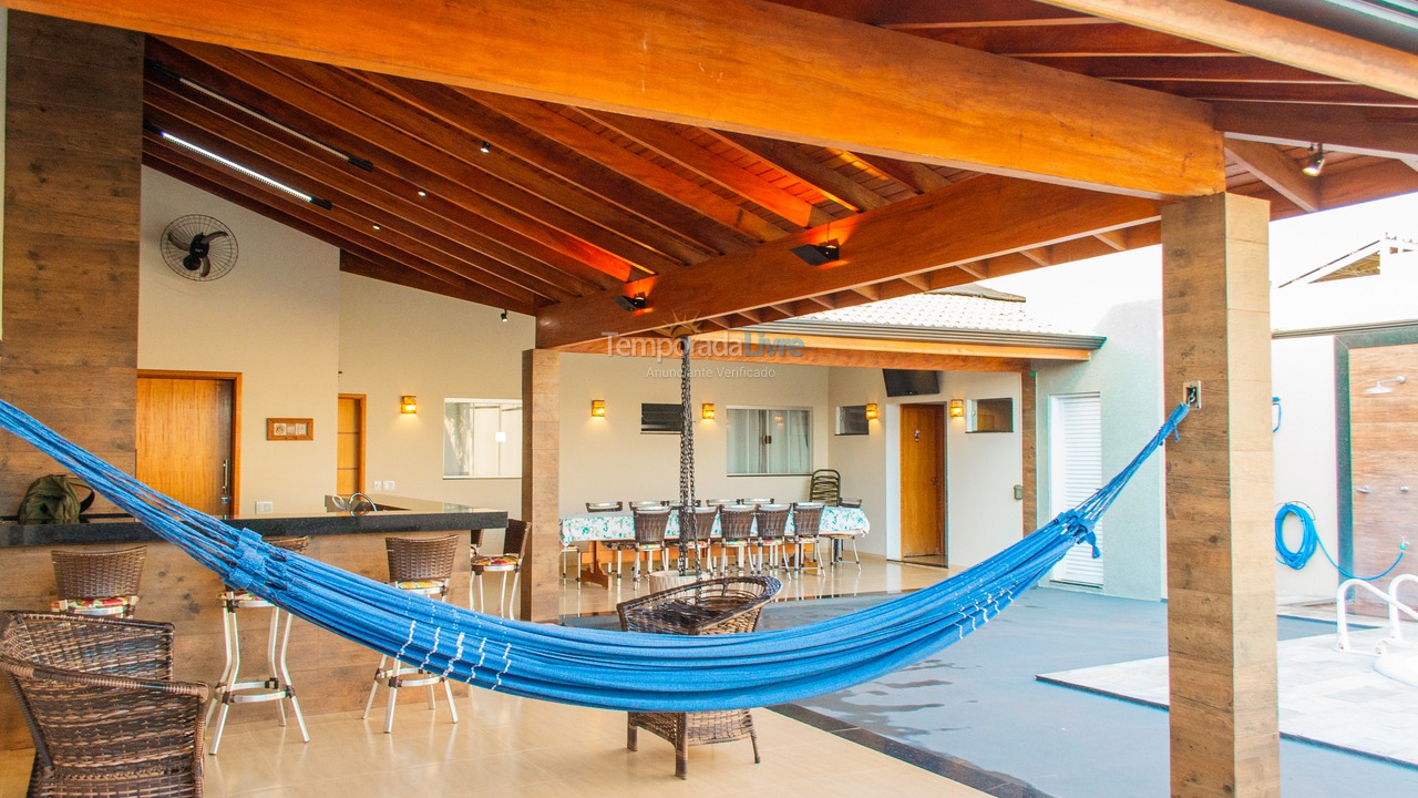 Casa para alquiler de vacaciones em Olímpia (Thermas Dos Laranjais)