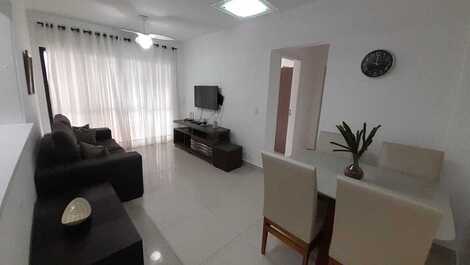 QUADRA MAR, 2 DORMITÓRIOS, 2 AR SPLIT, WIFI, 1 VAGA GARAGEM: