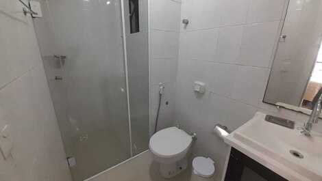 QUADRA MAR, 2 DORMITÓRIOS, 2 AR SPLIT, WIFI, 1 VAGA GARAGEM: