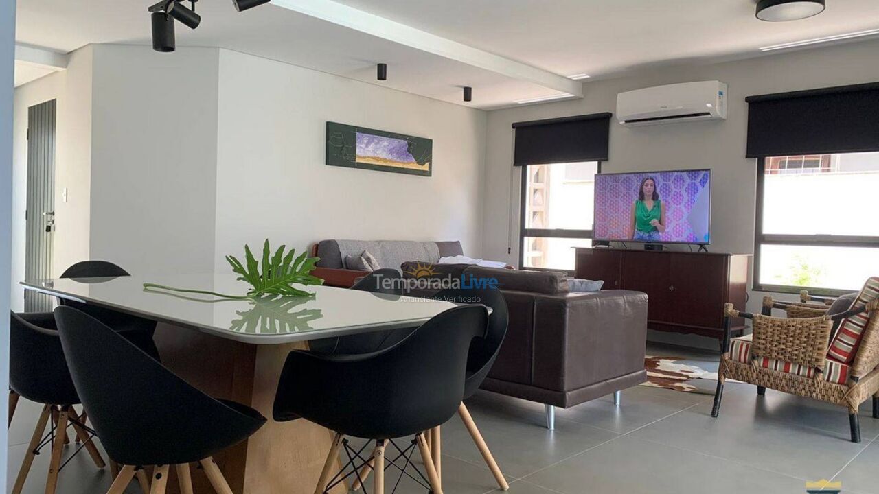 House for vacation rental in Florianopolis (Jurerê Internacional)