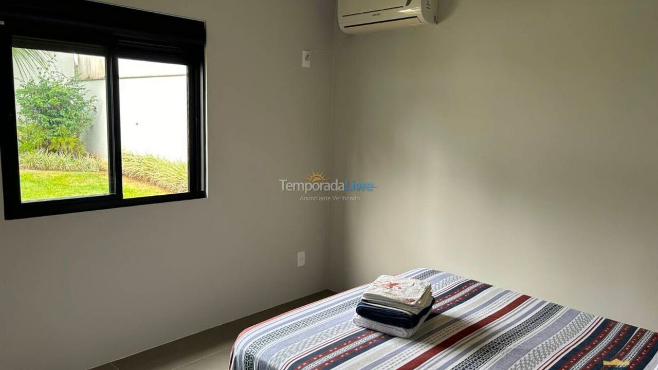 House for vacation rental in Florianopolis (Jurerê Internacional)