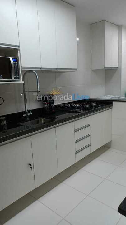 Apartment for vacation rental in Praia Grande (Vila Mirim)