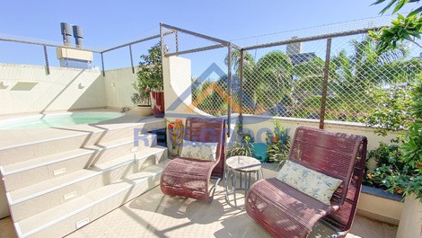 COBERTURA PRÓXIMA A PRAIA JURERE FLORIANOPOLIS - JACUZZI