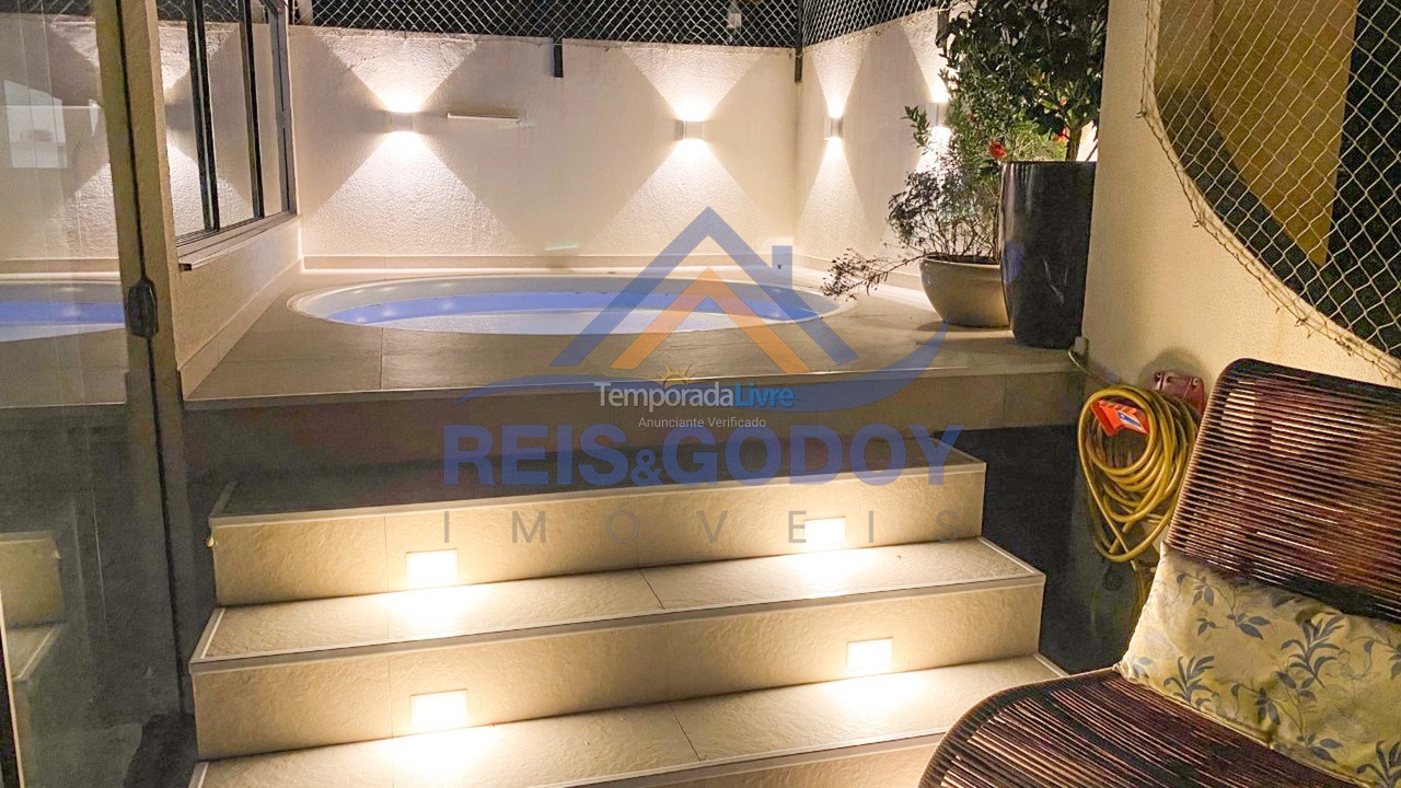 Apartamento para aluguel de temporada em Florianópolis (Jurere Tradicional)