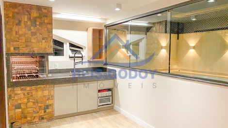 COBERTURA PRÓXIMA A PRAIA JURERE FLORIANOPOLIS - JACUZZI