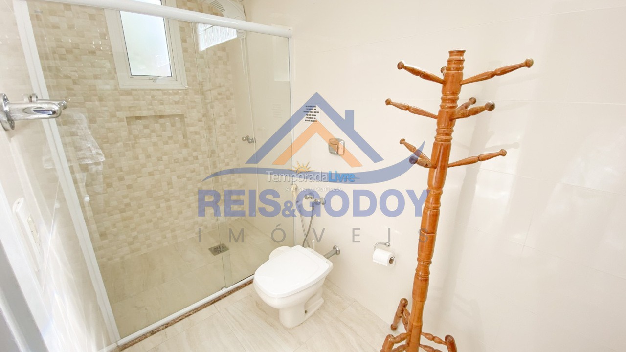 Casa para aluguel de temporada em Florianópolis (Jurere Tradicional)