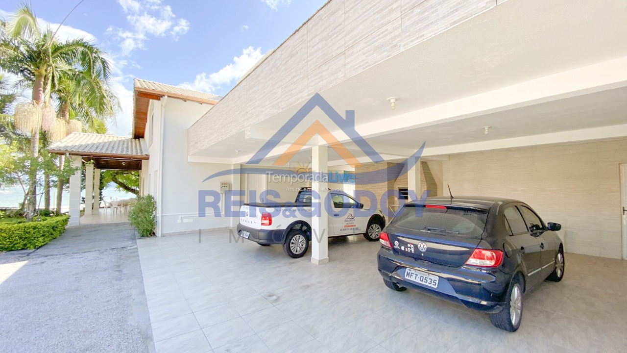 Casa para aluguel de temporada em Florianópolis (Jurere Tradicional)
