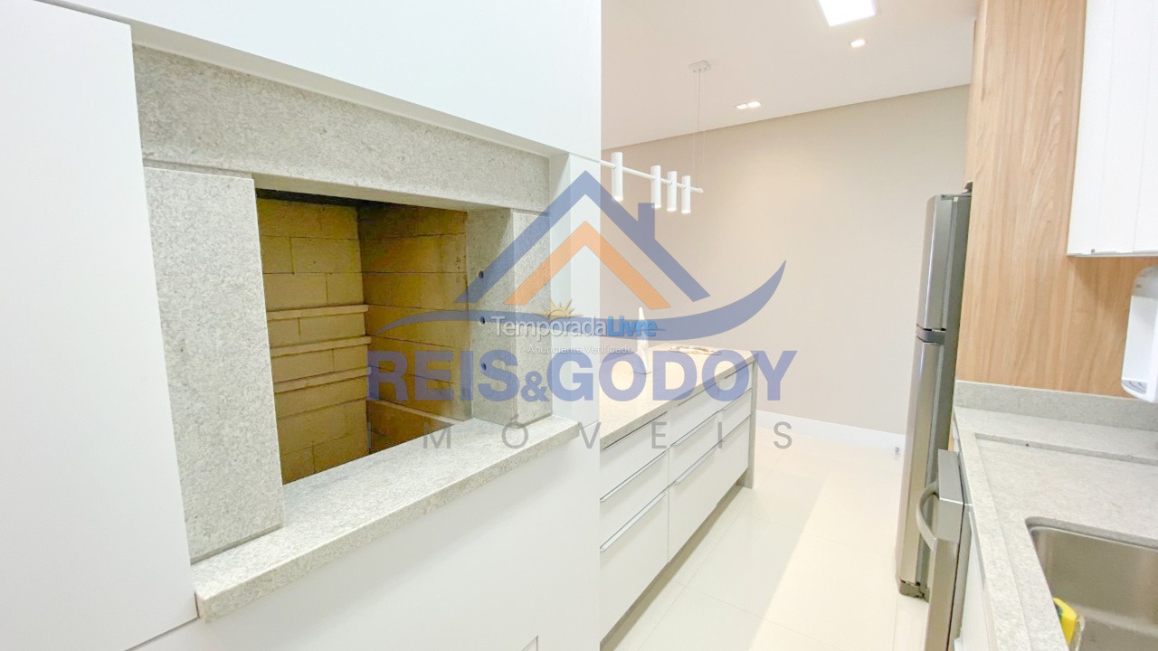 Apartment for vacation rental in Florianópolis (Jurere Tradicional)