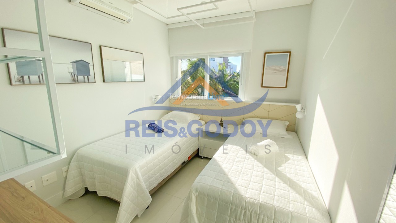 Apartment for vacation rental in Florianópolis (Jurere Tradicional)