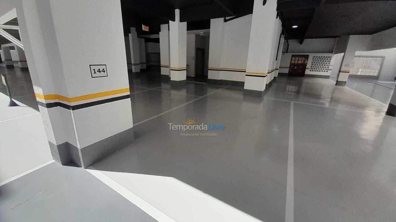 Apartamento para alquiler de vacaciones em Itapema (Meia Praia)