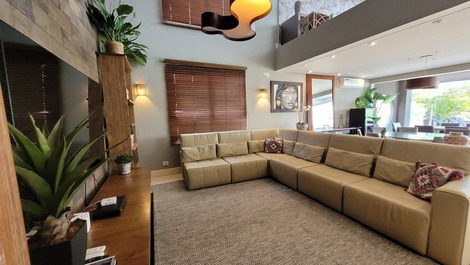 Ótimo custo benefício alto padrão disponível réveillon 2025 Juquehy.