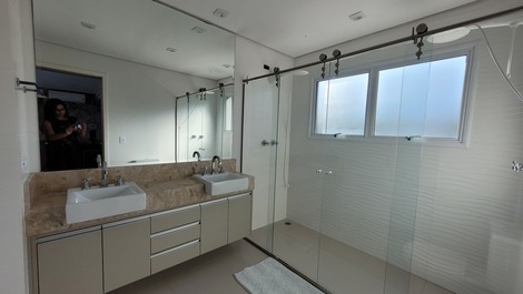 Ótimo custo benefício alto padrão disponível réveillon 2025 Juquehy.