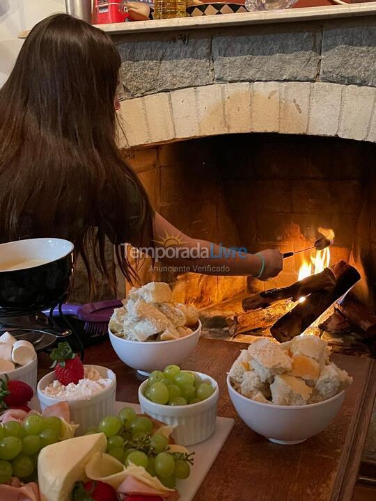 Apartamento para alquiler de vacaciones em Campos do Jordão (Vila Floresta)