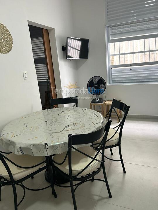 Apartamento para alquiler de vacaciones em Guarujá (Pitangueiras)