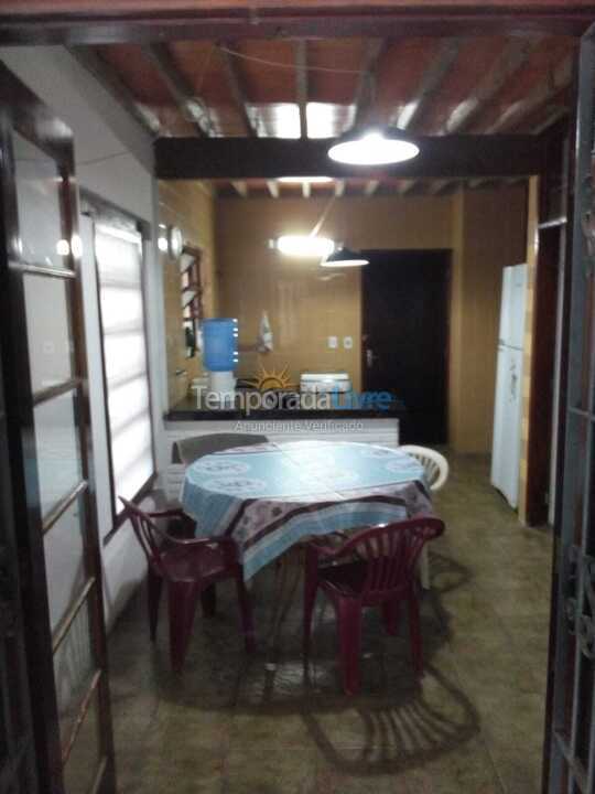 Casa para alquiler de vacaciones em Caraguatatuba (Martim de Sá)