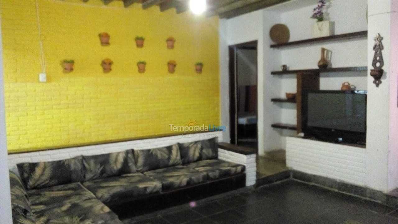 Casa para alquiler de vacaciones em Caraguatatuba (Martim de Sá)