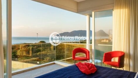 Hermosa Mansión en una comunidad cerrada en el barrio de Morro das Pedras