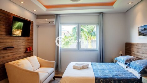 Casa Aconchegante com Quintal Amplo e Piscina em Campeche