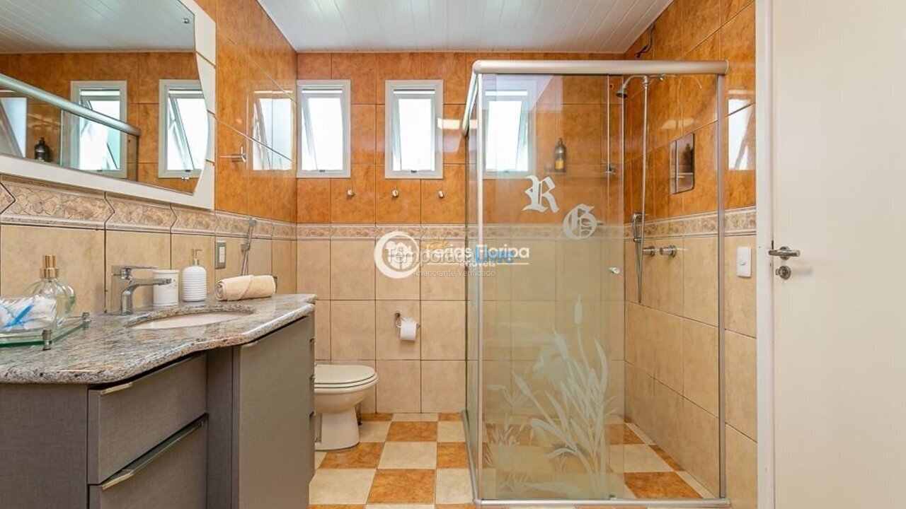 Casa para aluguel de temporada em Florianópolis (Barra da Lagoa)