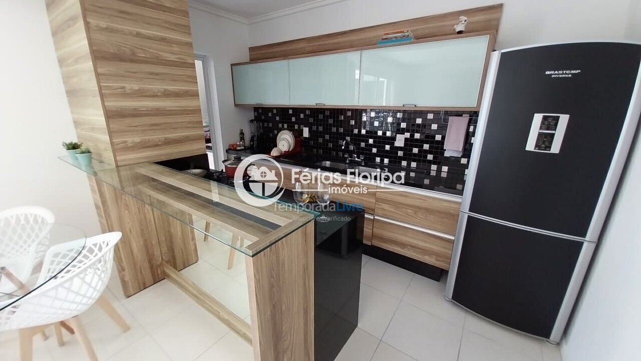 Apartamento para aluguel de temporada em Florianopolis (Campeche)