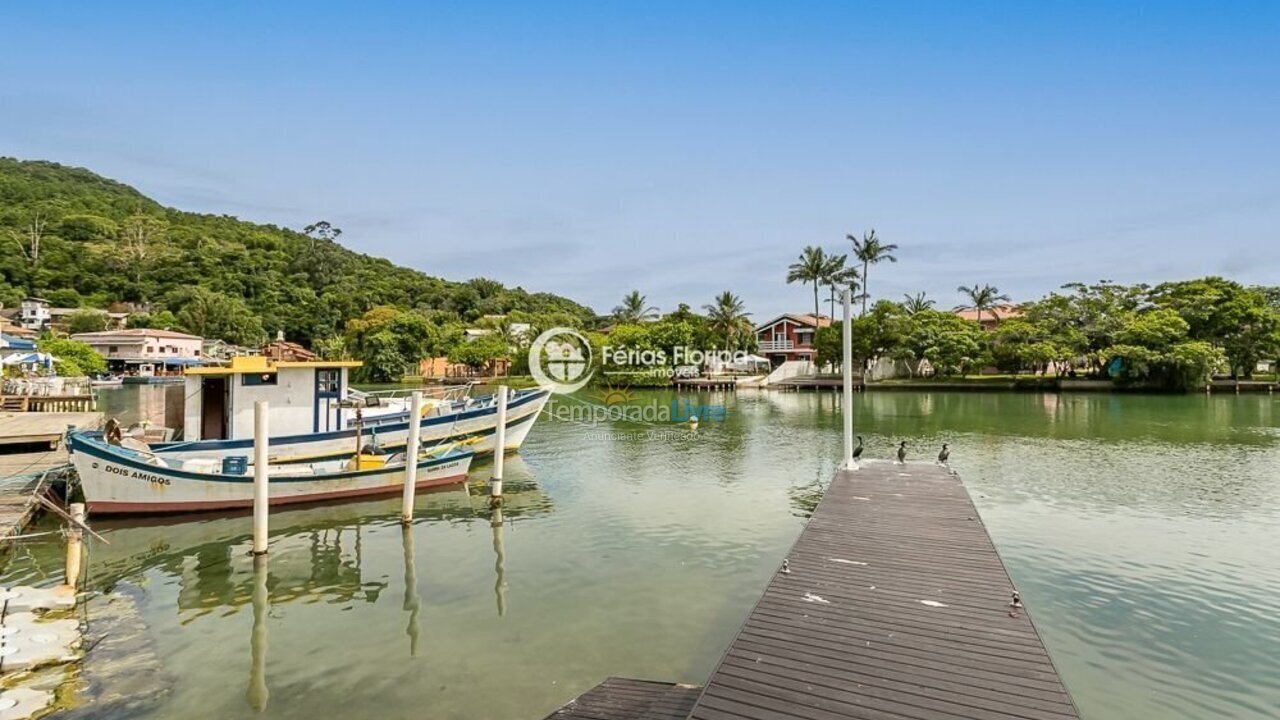 Casa para aluguel de temporada em Florianópolis (Barra da Lagoa)