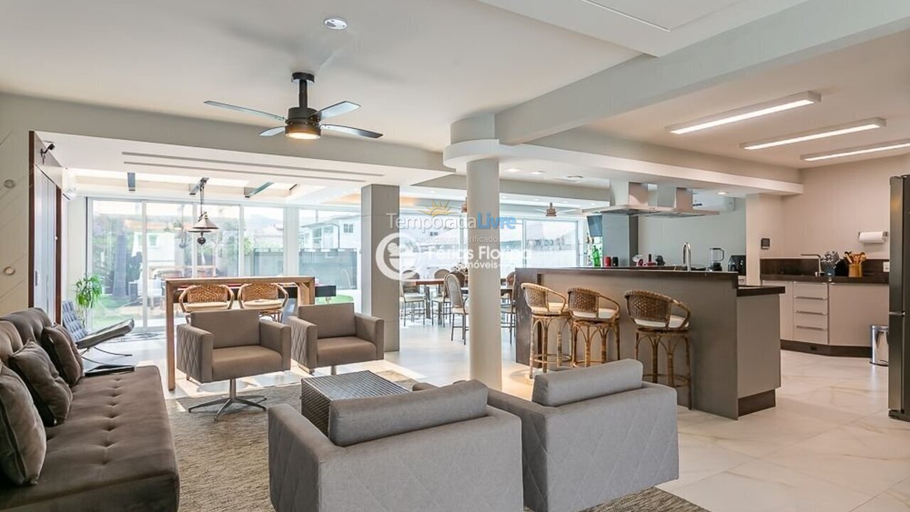 Casa para aluguel de temporada em Florianópolis (Barra da Lagoa)