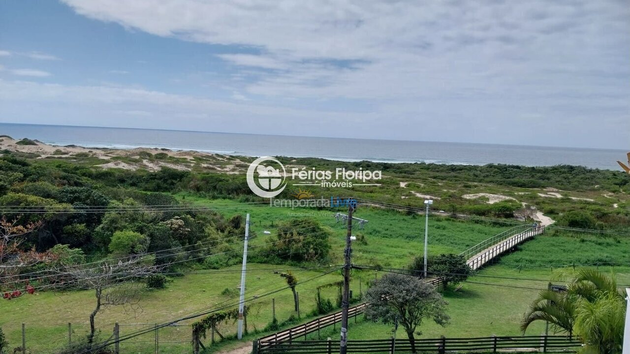 Apartamento para aluguel de temporada em Florianopolis (Campeche)