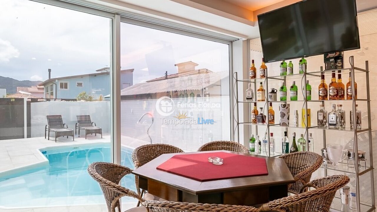 Casa para aluguel de temporada em Florianópolis (Barra da Lagoa)