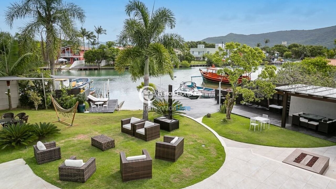 Casa para aluguel de temporada em Florianópolis (Barra da Lagoa)