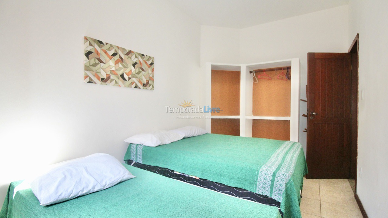 Casa para aluguel de temporada em Camaçari (Praia de Guarajuba)