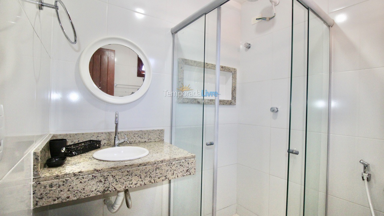 Casa para aluguel de temporada em Camaçari (Praia de Guarajuba)