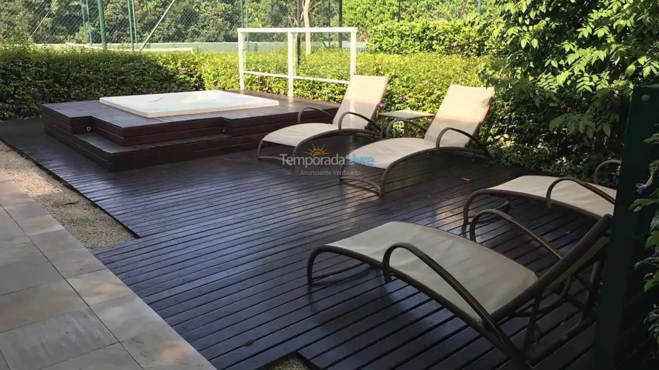 Apartamento para aluguel de temporada em Bertioga (Riviera de São Lourenço)