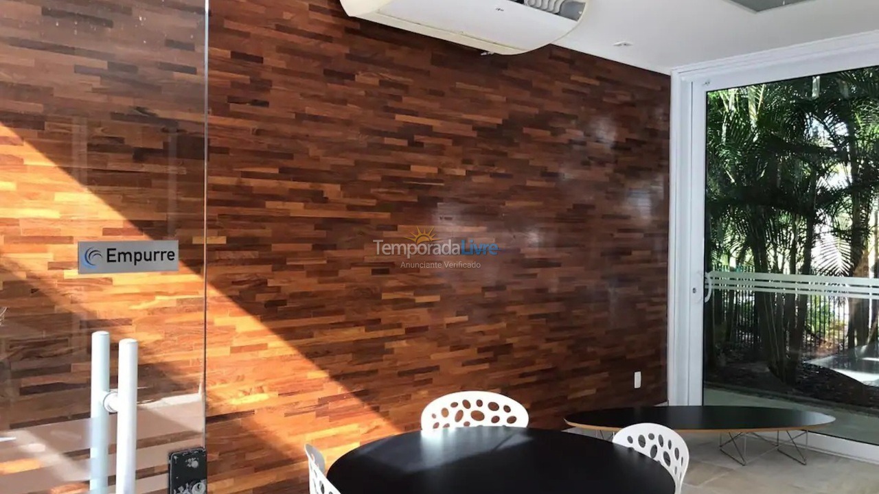 Apartamento para aluguel de temporada em Bertioga (Riviera de São Lourenço)