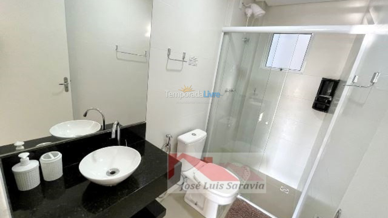 Apartamento para aluguel de temporada em Bombinhas (Praia de Bombinhas)