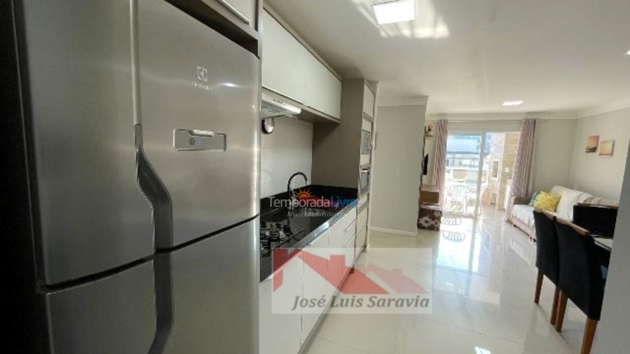 Apartamento para aluguel de temporada em Bombinhas (Praia de Bombinhas)