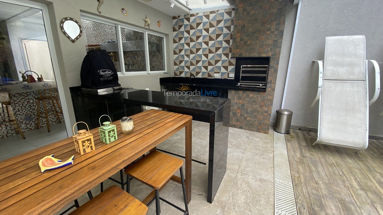 Casa para aluguel de temporada em Bertioga (Riviera de São Lourenço)