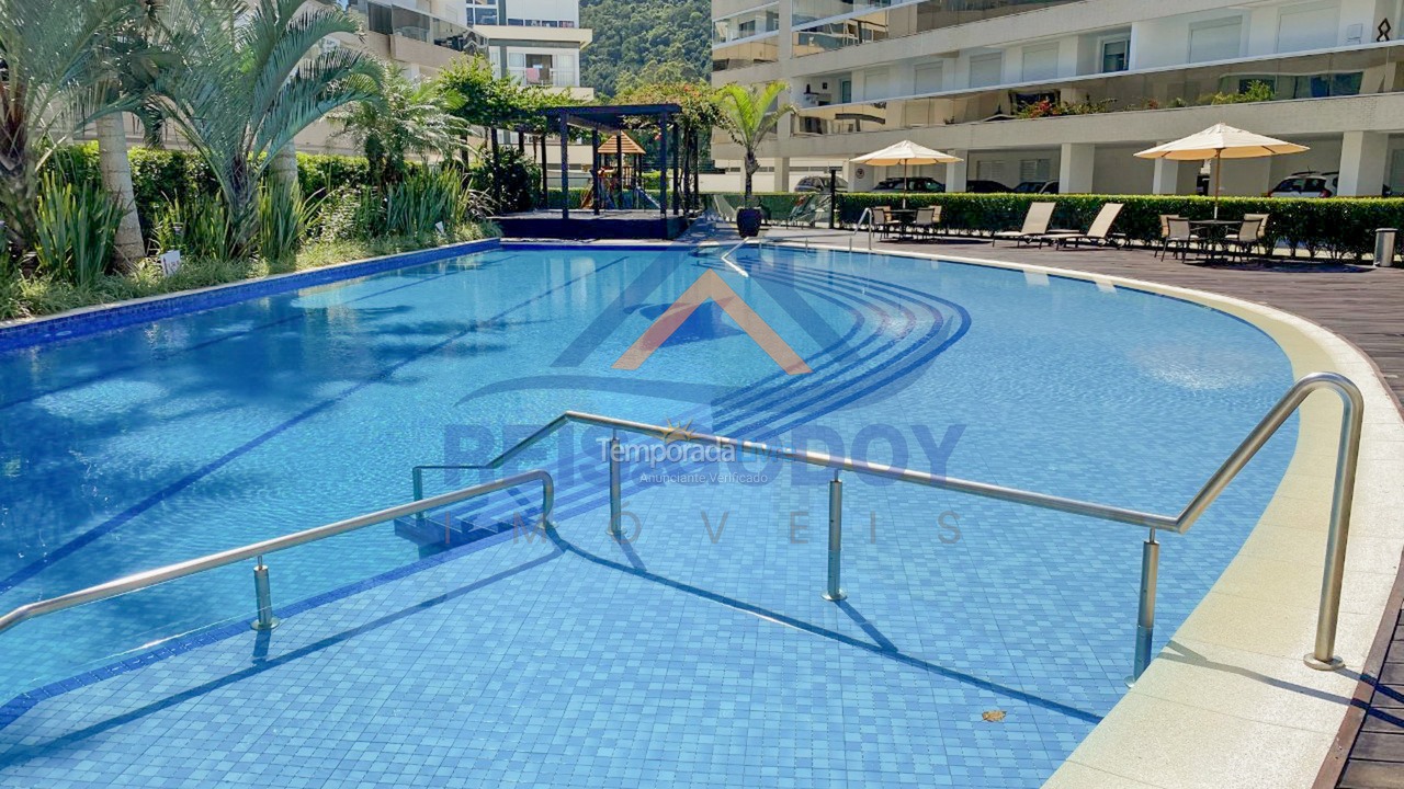 Apartamento para aluguel de temporada em Florianópolis (Jurere Tradicional)