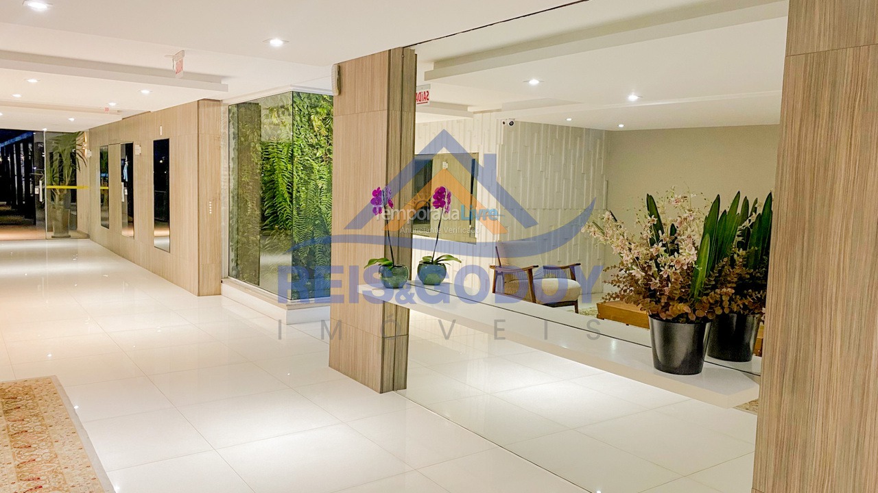 Apartamento para aluguel de temporada em Florianópolis (Jurere Tradicional)