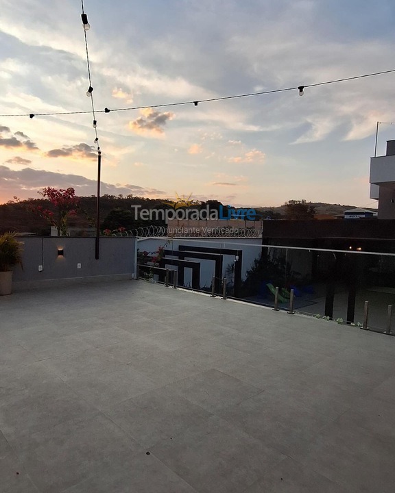 Casa para aluguel de temporada em Betim (Petrovale)