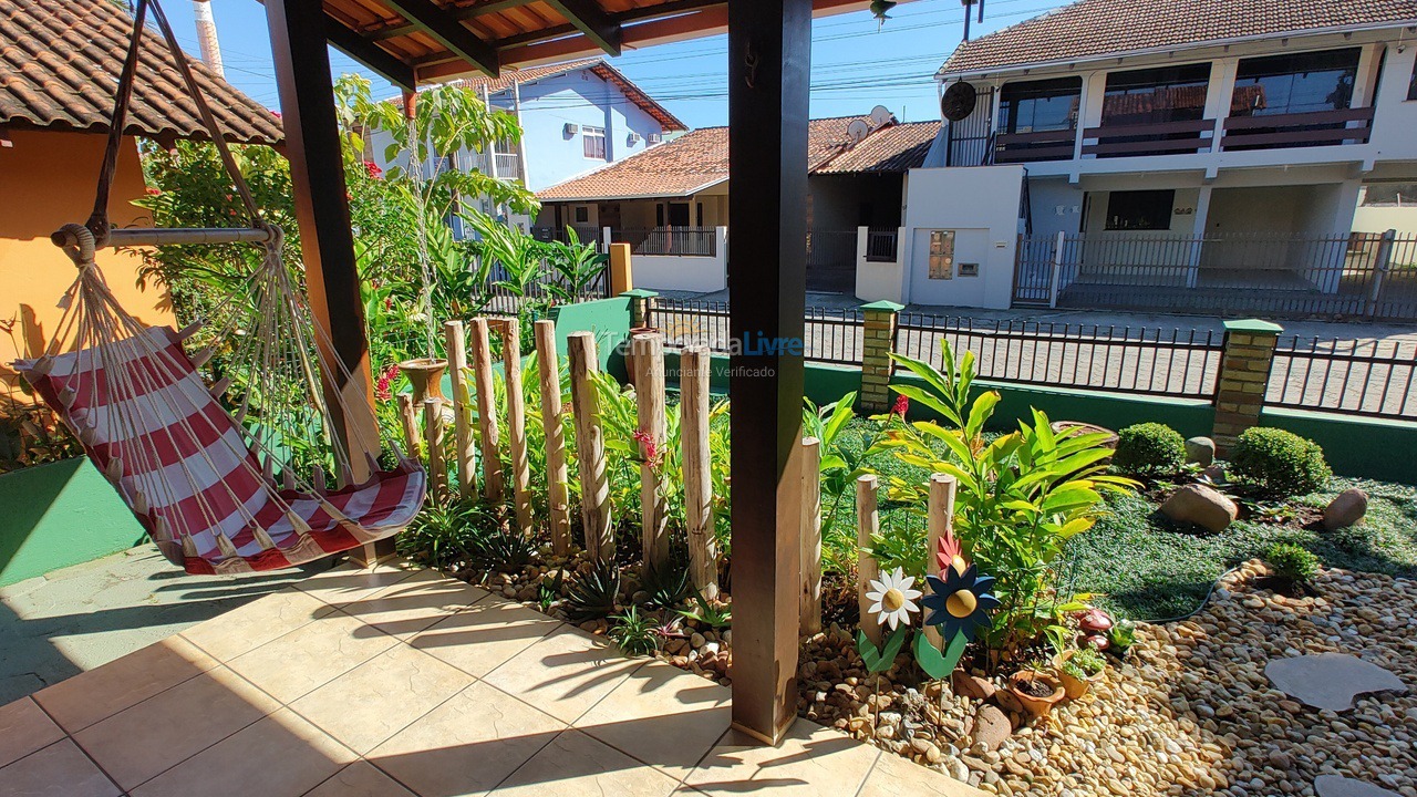 Casa para alquiler de vacaciones em São Francisco do Sul (Enseada)