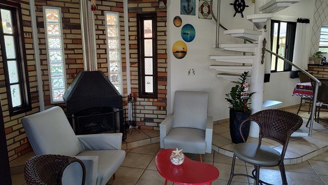 Sala com lareira