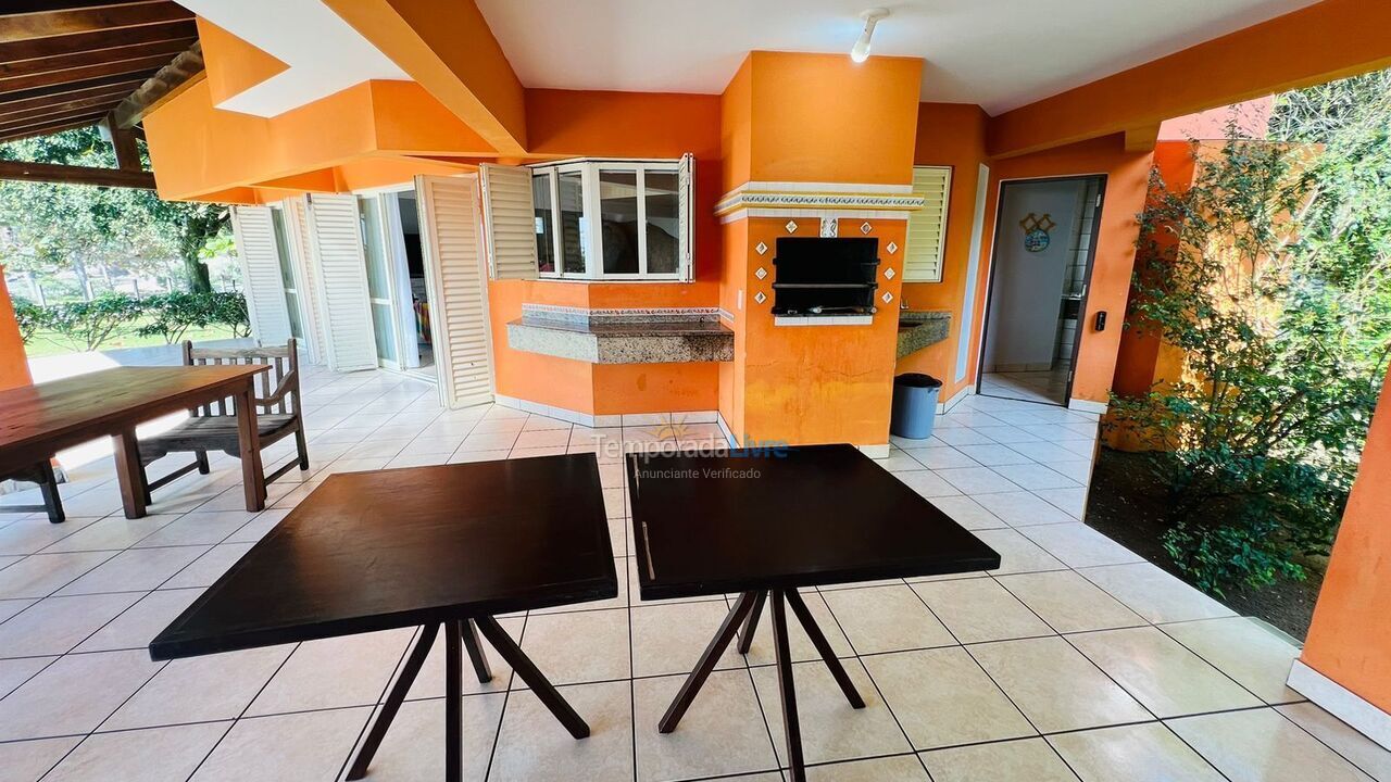 House for vacation rental in Bombinhas (Canto Grande)