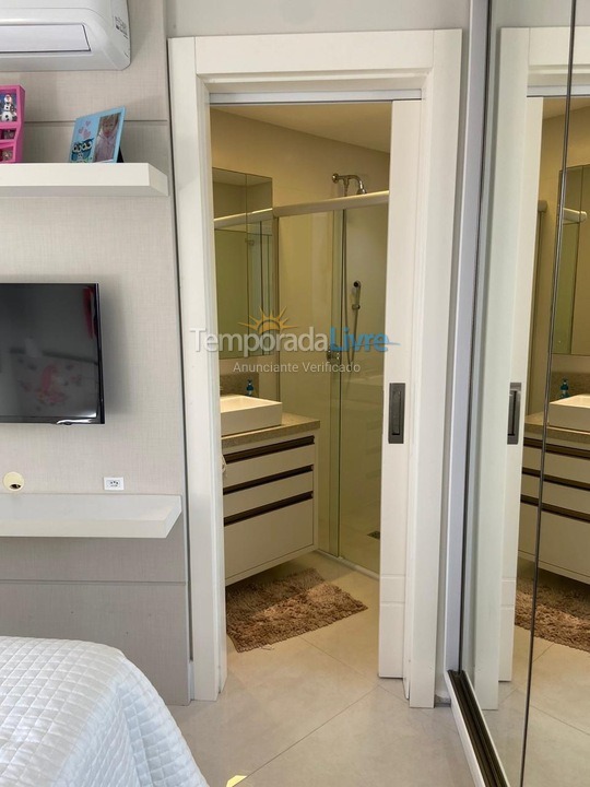 Apartment for vacation rental in Balneário Camboriú (Praia Central)