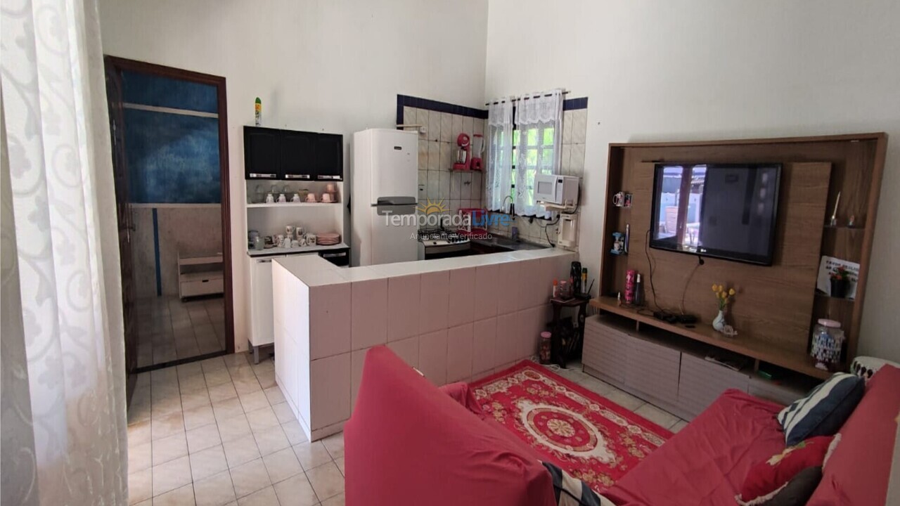 Casa para aluguel de temporada em Ubatuba (Lagoinha)