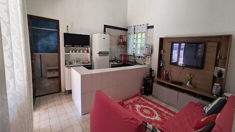 LINDA CASA 2 DORM COM AR CONDICIONADO E PISCINA