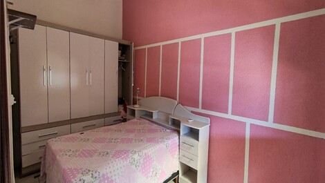 LINDA CASA 2 DORM COM AR CONDICIONADO E PISCINA